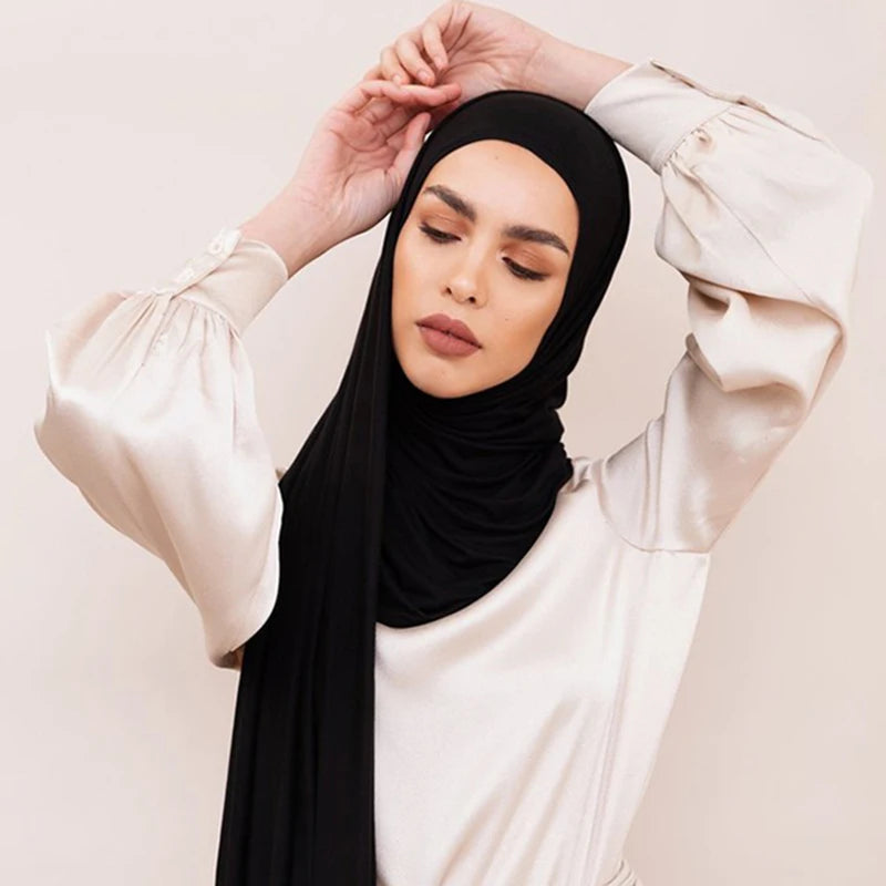 NajahHijab™I Zijdezacht en Stijlvol!