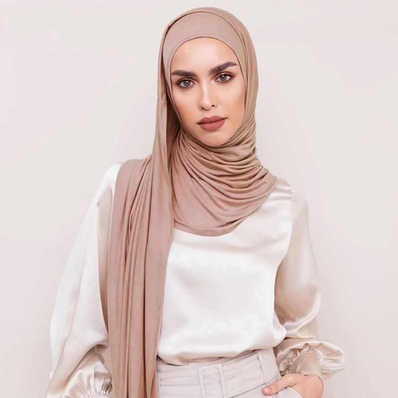 NajahHijab™I Zijdezacht en Stijlvol!