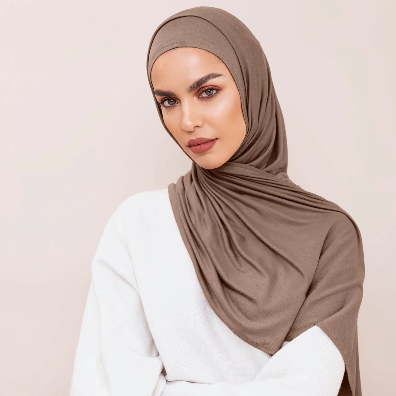 NajahHijab™I Zijdezacht en Stijlvol!